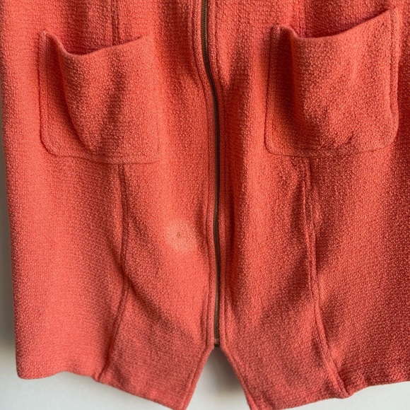 St. John Coral Orange Textured Knit Sleeveless Zip Front Dress with Pockets Sz 4 - Picture 3 of 6